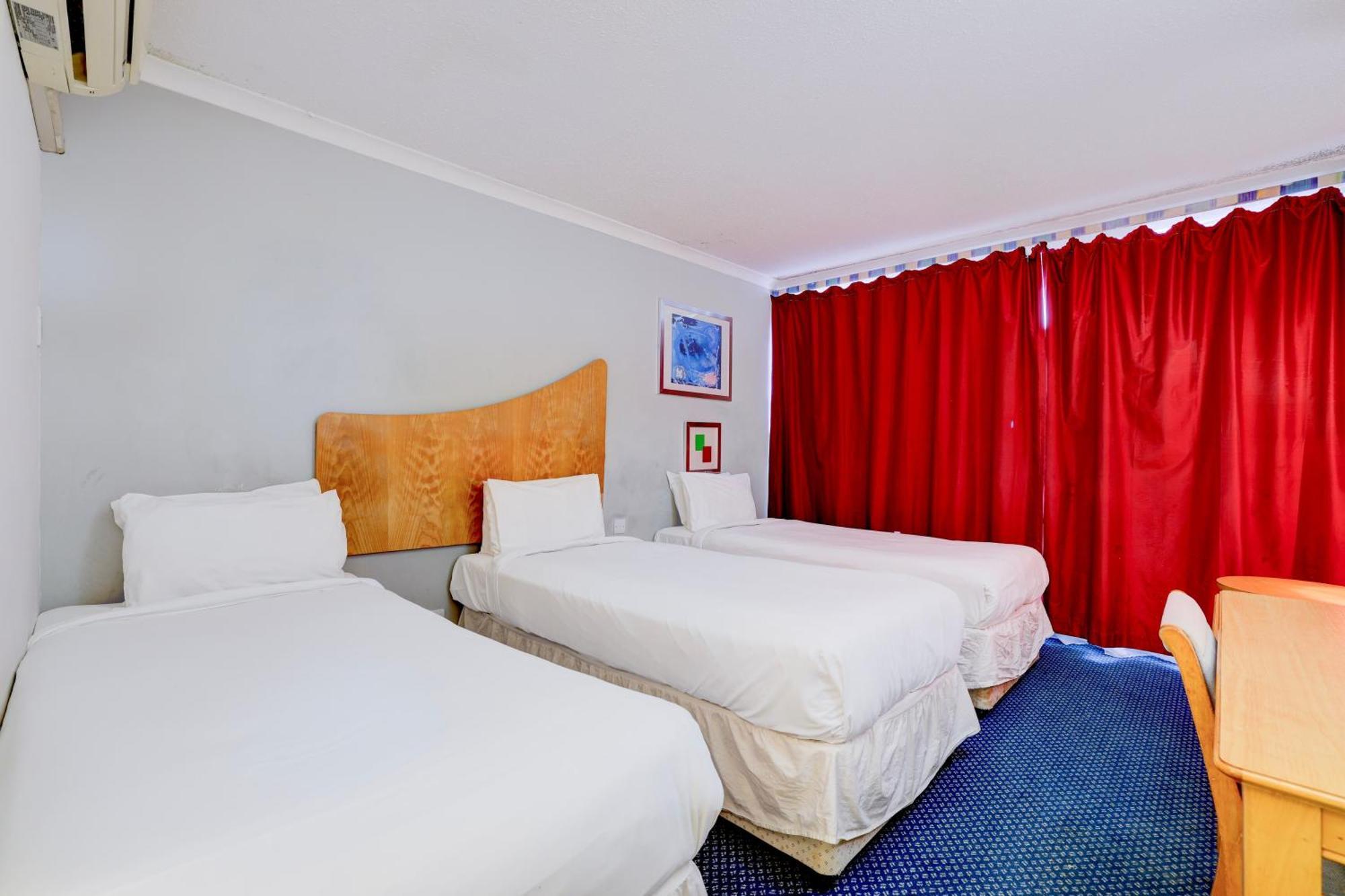 The Chiltern Hotel Luton  Bagian luar foto