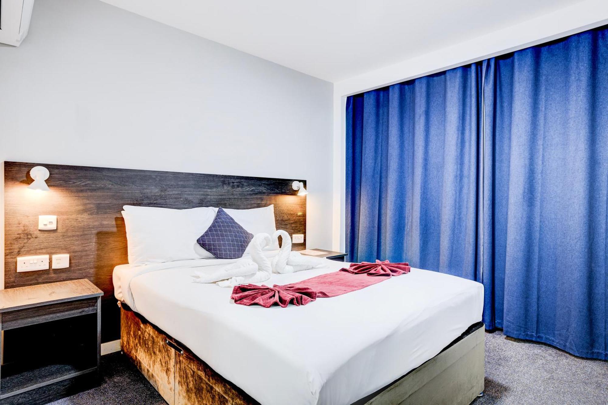 The Chiltern Hotel Luton  Bagian luar foto
