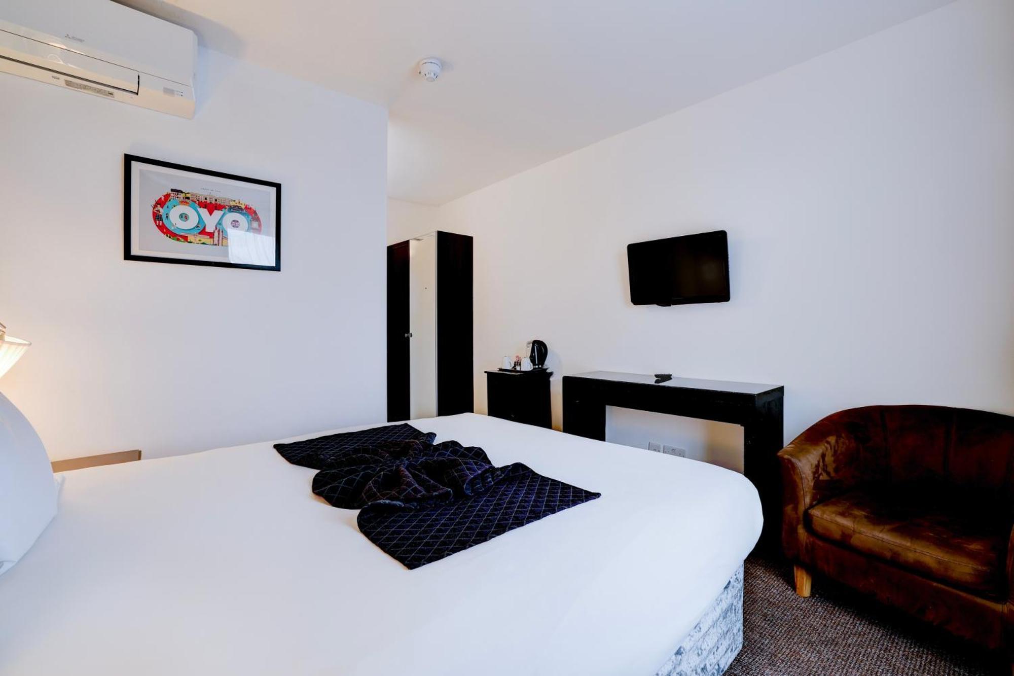 The Chiltern Hotel Luton  Bagian luar foto