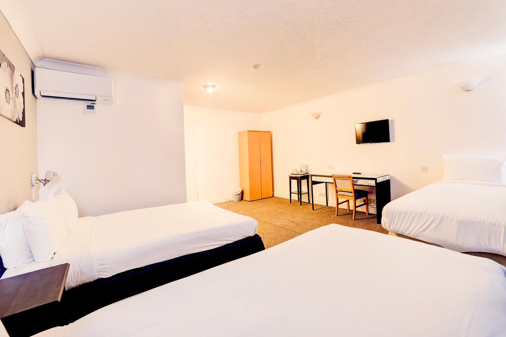 The Chiltern Hotel Luton  Bagian luar foto